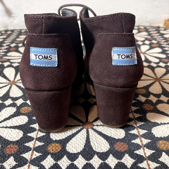 Toms Kala Brown Suede Ankle Wedge Booties Lace-Up size W9 - Picture 3 of 6